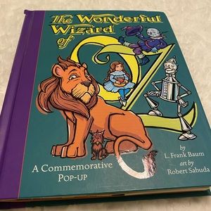 Beautiful beautiful pop up book that’ll keep everyone entertained